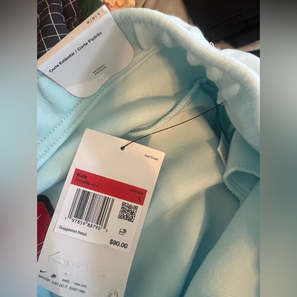 NWT Nike Tech Fleece Joggers Large - Picture 6 of 10
